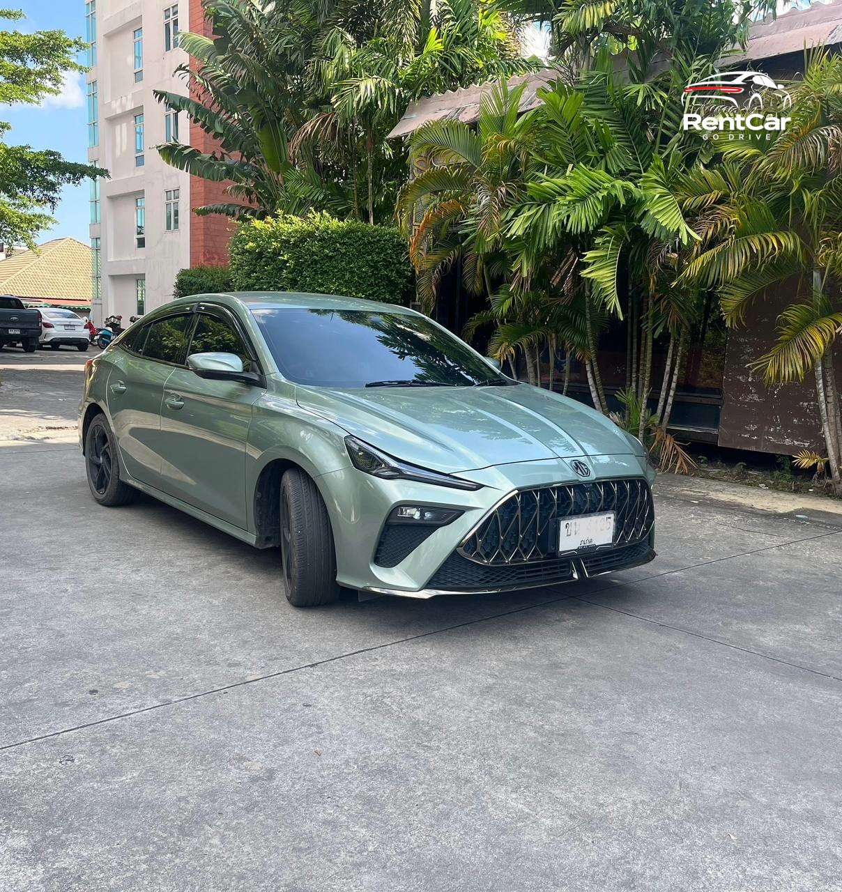 MG 5 Pro, передний ракурс